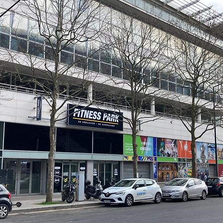 Appartement Sur Et Garage Au Stade De France A 2 Mn De Paris, 20 De Roissy Cdg Et 30 De La Defense Animaux Bienvenus サン＝ドニ エクステリア 写真